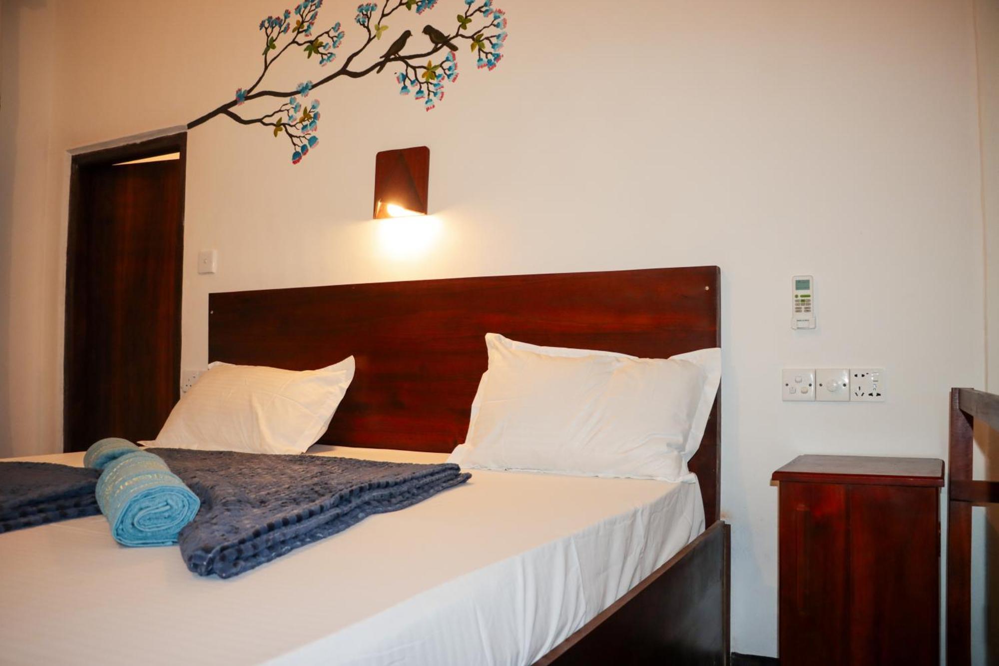 Bed and Breakfast Surfers Park Arugambay Arugam Bay Exterior foto