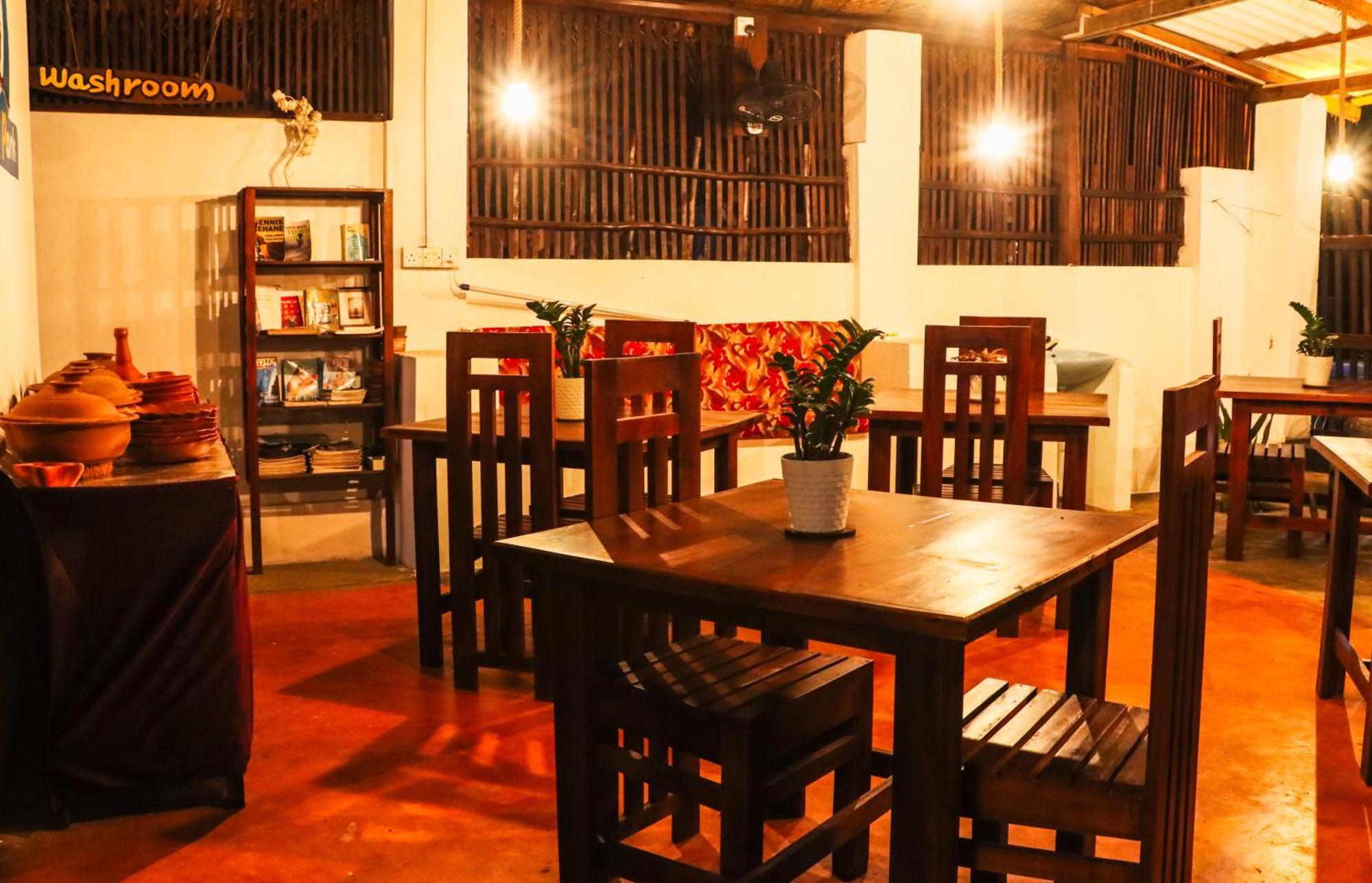 Bed and Breakfast Surfers Park Arugambay Arugam Bay Exterior foto