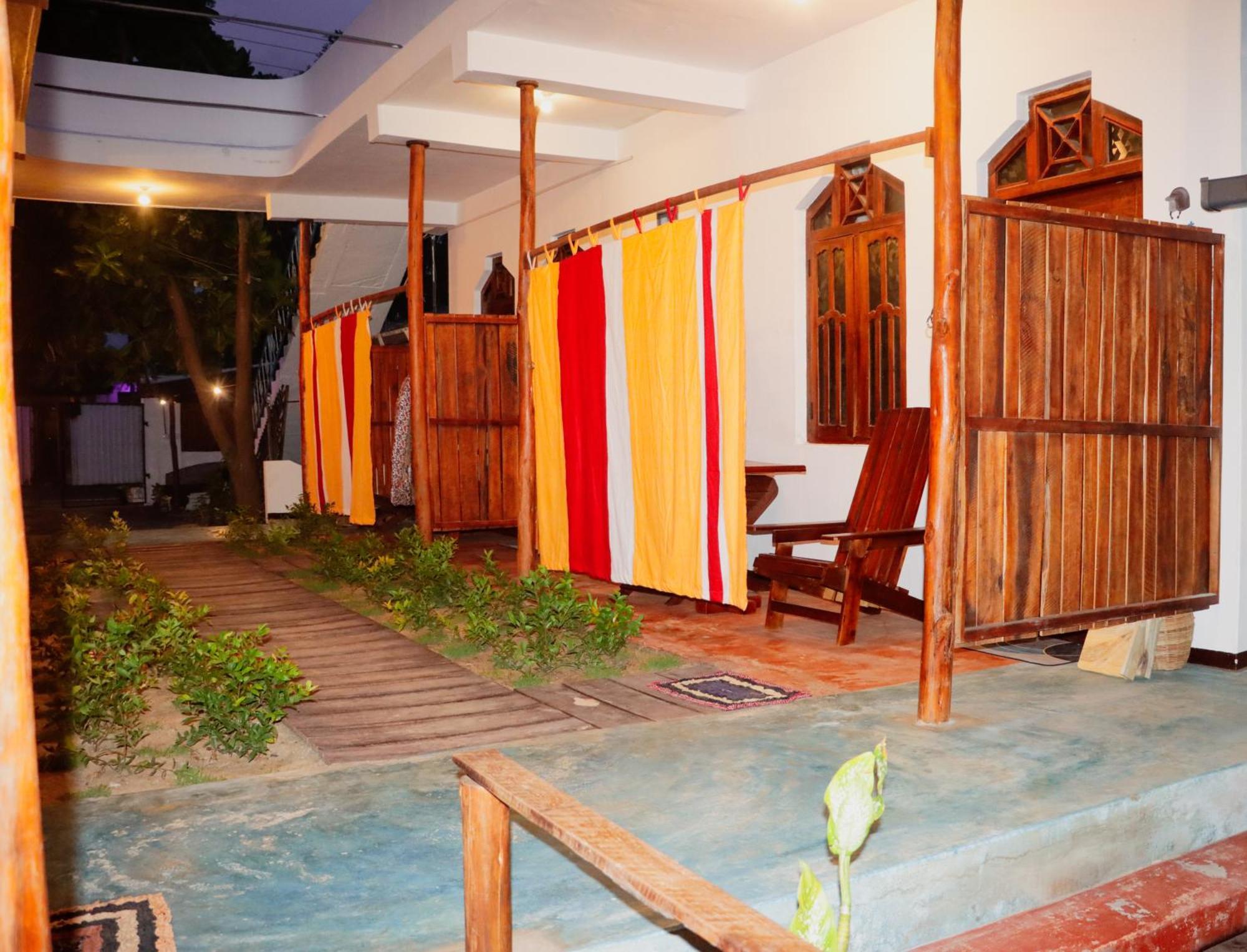 Bed and Breakfast Surfers Park Arugambay Arugam Bay Exterior foto